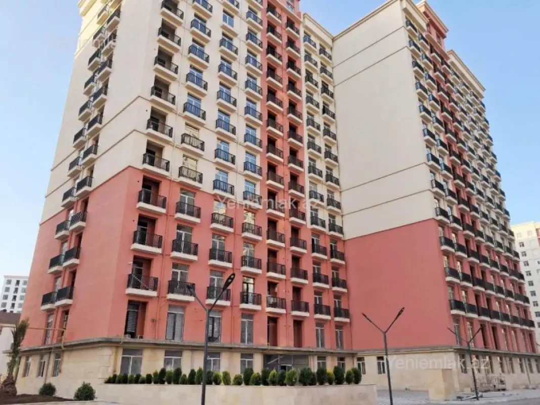 Satılır 2 otaqlı yeni tikili 82 m²
