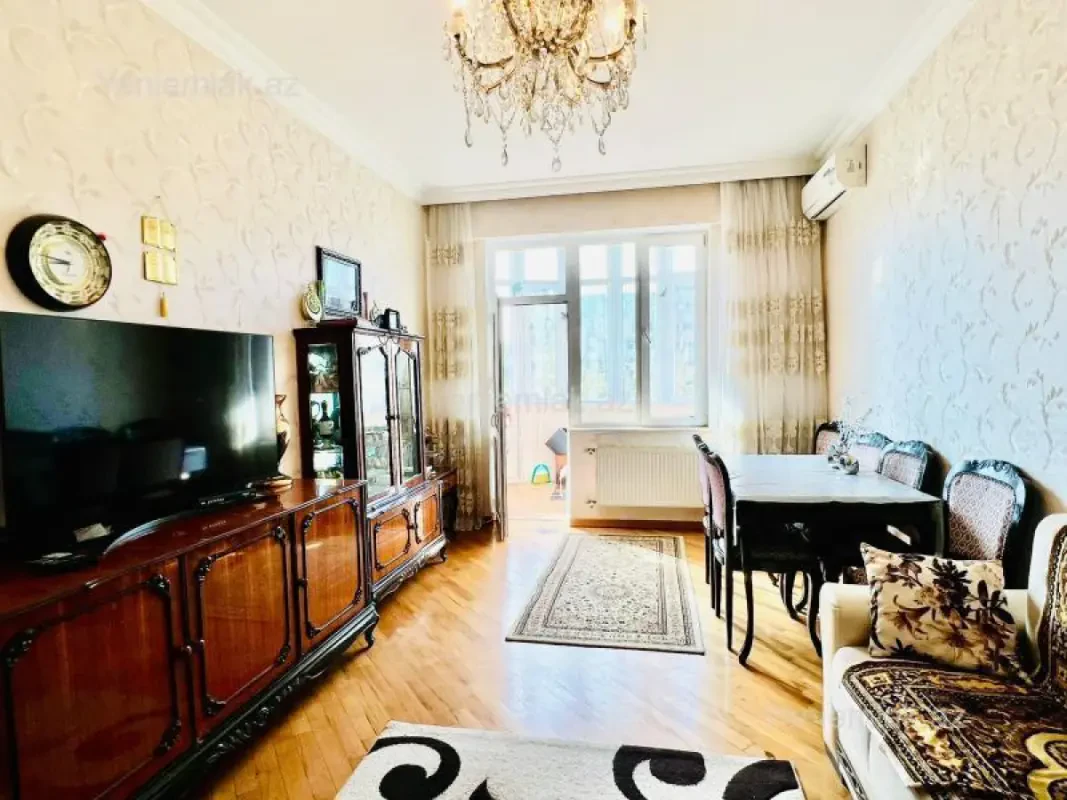 Satılır 2 otaqlı yeni tikili 78 m²