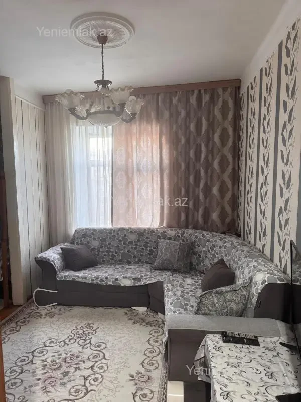 Satılır 2 otaqlı köhnə tikili 35 m²