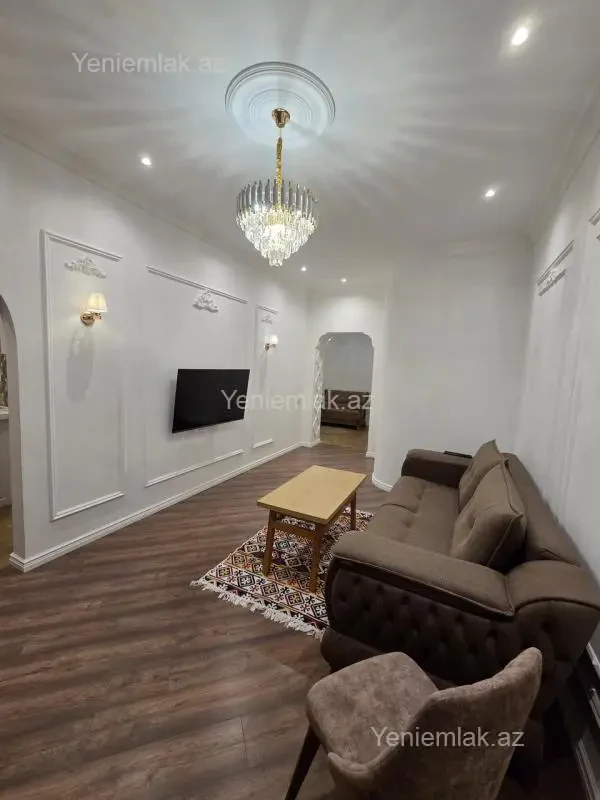 Satılır 2 otaqlı yeni tikili 70 m²