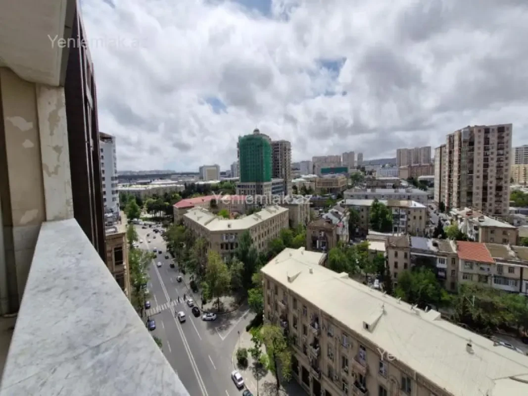Satılır 2 otaqlı yeni tikili 170 m²