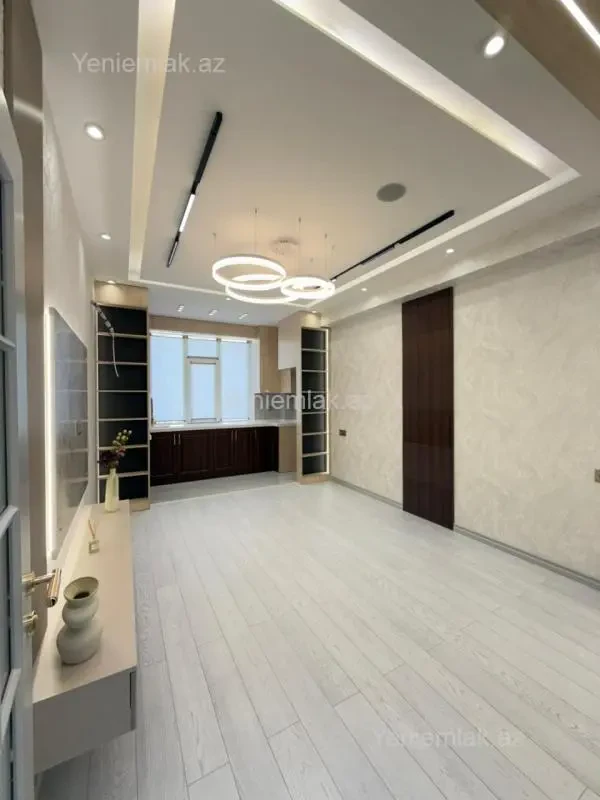 Satılır 2 otaqlı yeni tikili 55 m²