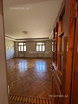 Satılır 3 otaqlı köhnə tikili 100 m² — Bakı, Xətai 3 otaq 100.00 m²