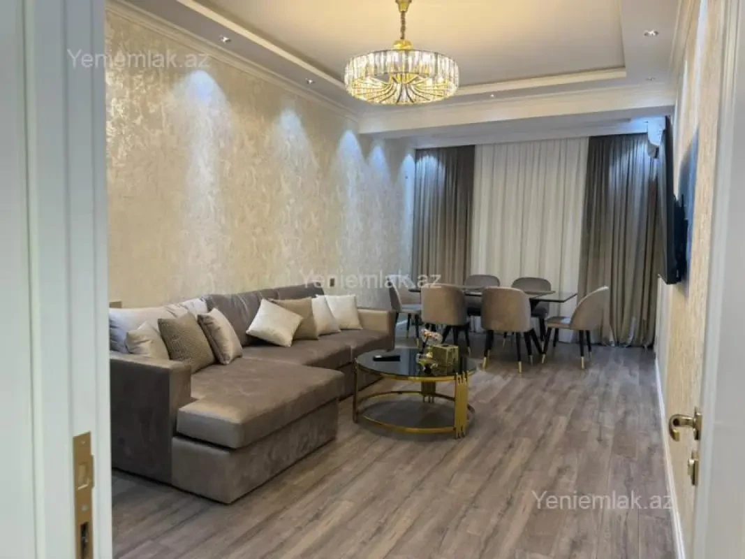 Satılır 3 otaqlı yeni tikili 110 m²