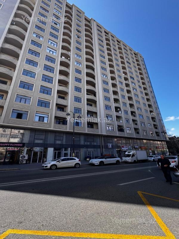 Satılır 3 otaqlı yeni tikili 105 m²
