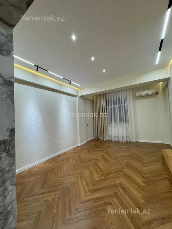 Satılır 2 otaqlı yeni tikili 81 m²