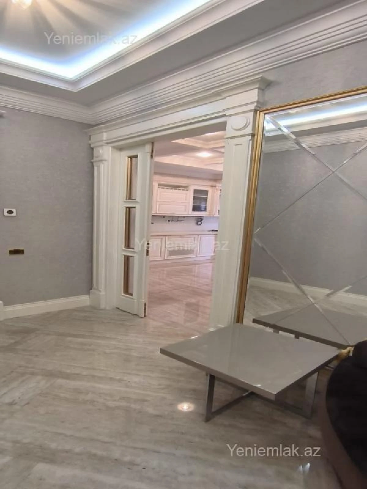 Satılır 4 otaqlı yeni tikili 295 m²