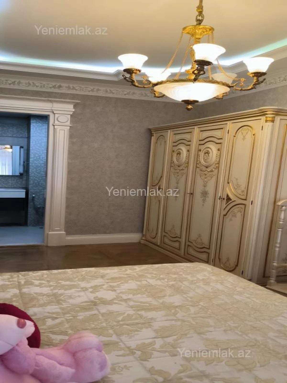 Satılır 4 otaqlı yeni tikili 295 m²