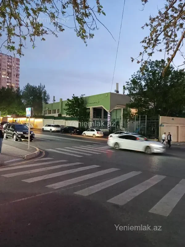 Satılır 1 otaqlı köhnə tikili 34 m²