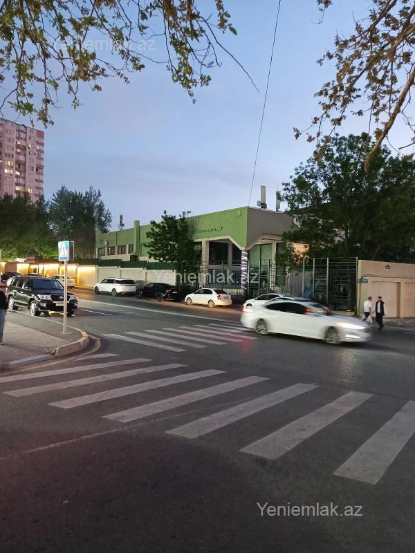 Satılır 1 otaqlı köhnə tikili 34 m²