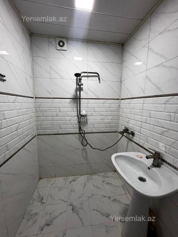 Satılır 2 otaqlı köhnə tikili 45 m²