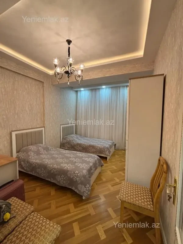 Satılır 2 otaqlı yeni tikili 78 m²