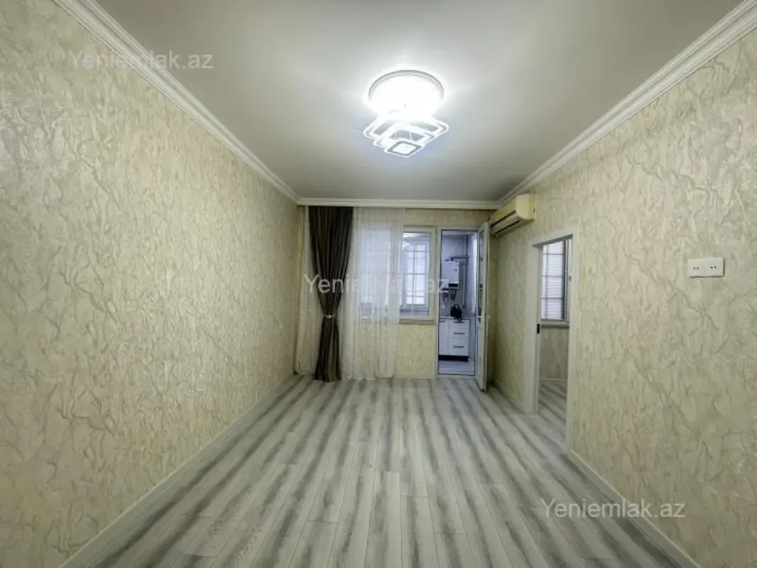 Satılır 3 otaqlı köhnə tikili 55 m²
