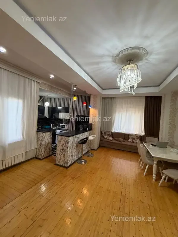 Satılır 3 otaqlı köhnə tikili 65 m²