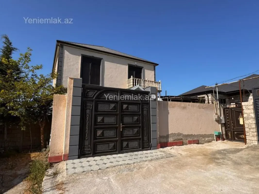 Satılır 4 otaqlı həyət evi 170 m²
