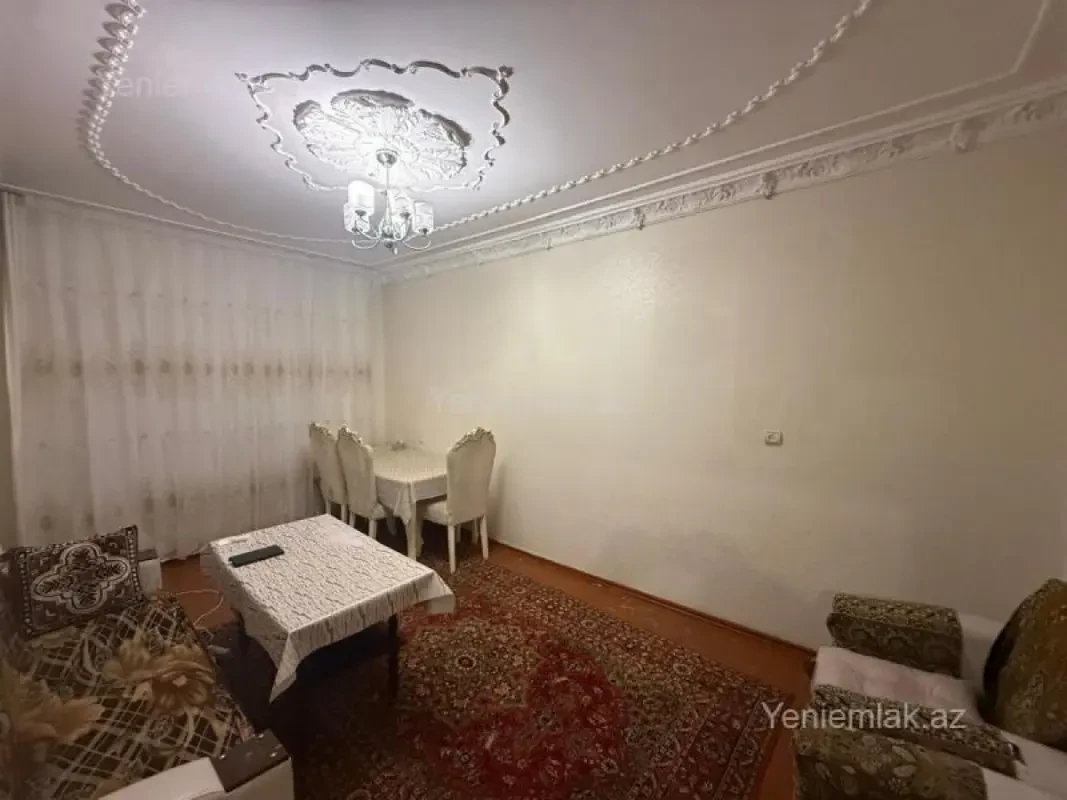 Satılır 3 otaqlı köhnə tikili 85 m²