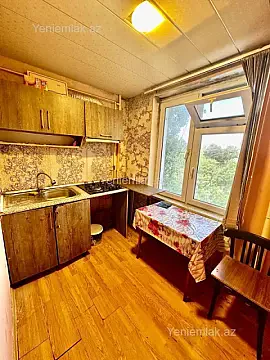 Satılır 2 otaqlı köhnə tikili 45 m² — Bakı, Nizami 2 otaq 45.00 m²