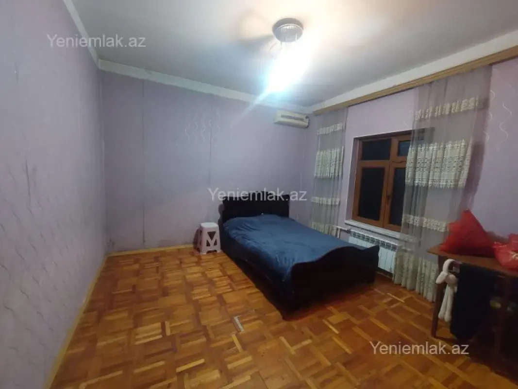Satılır 3 otaqlı köhnə tikili 85 m²