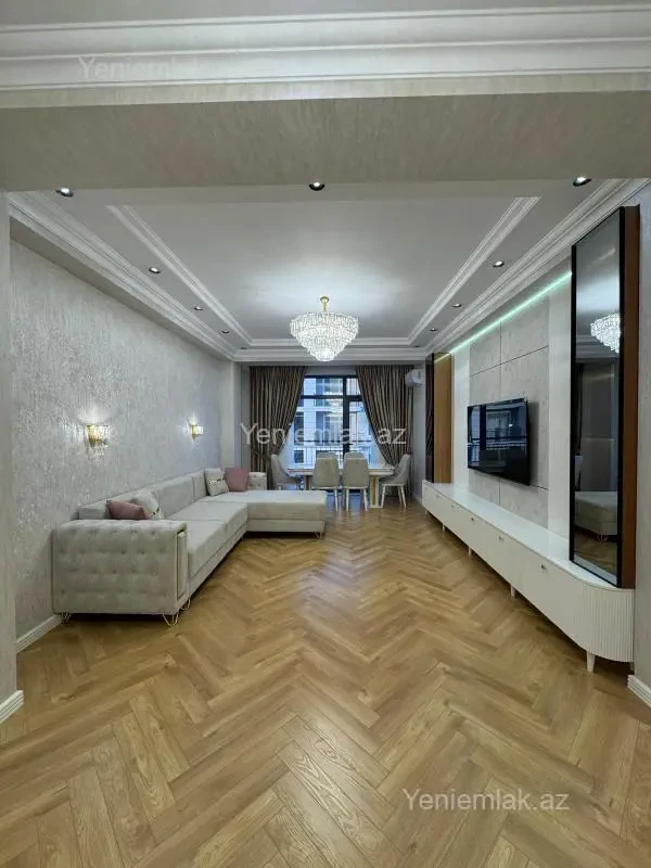 Satılır 4 otaqlı yeni tikili 181 m²