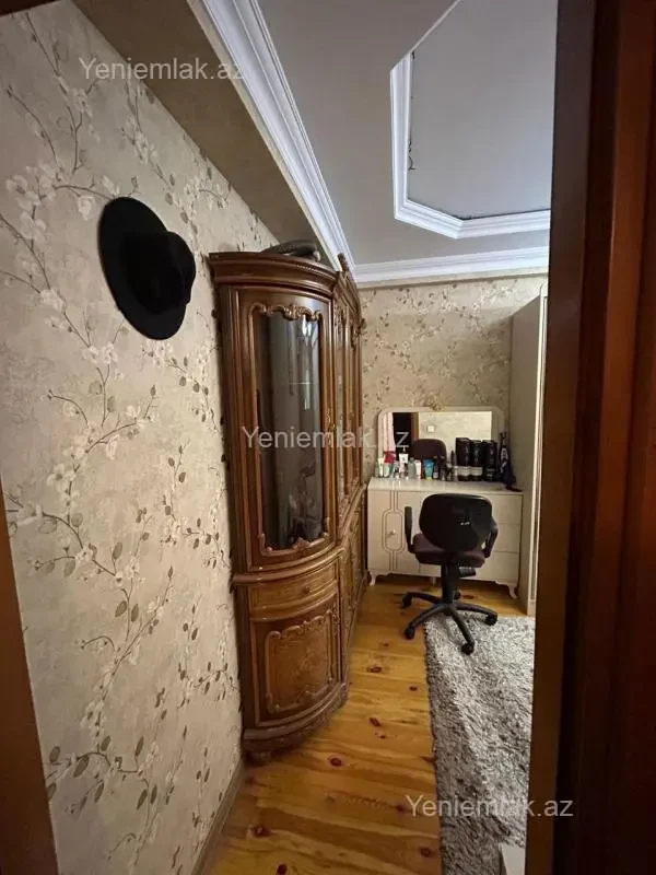 Satılır 1 otaqlı yeni tikili 42 m²