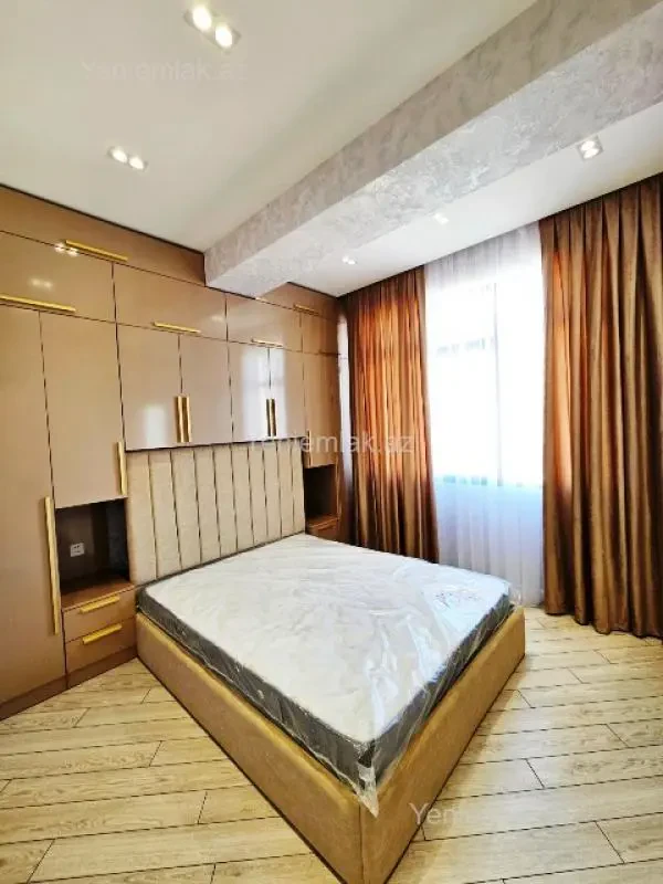 Satılır 3 otaqlı yeni tikili 56 m²