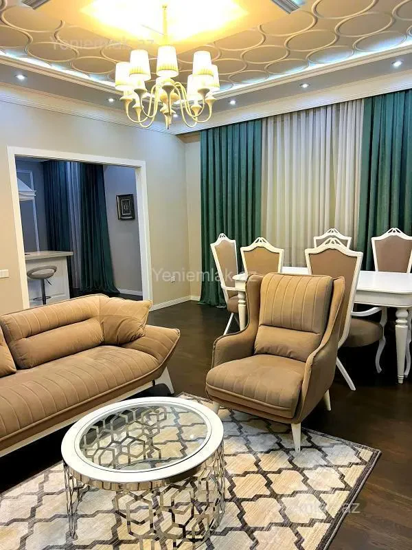 Satılır 2 otaqlı yeni tikili 100.5 m²