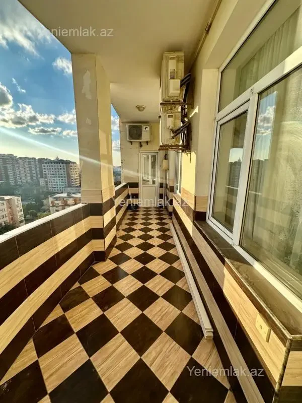 Satılır 4 otaqlı yeni tikili 147 m²