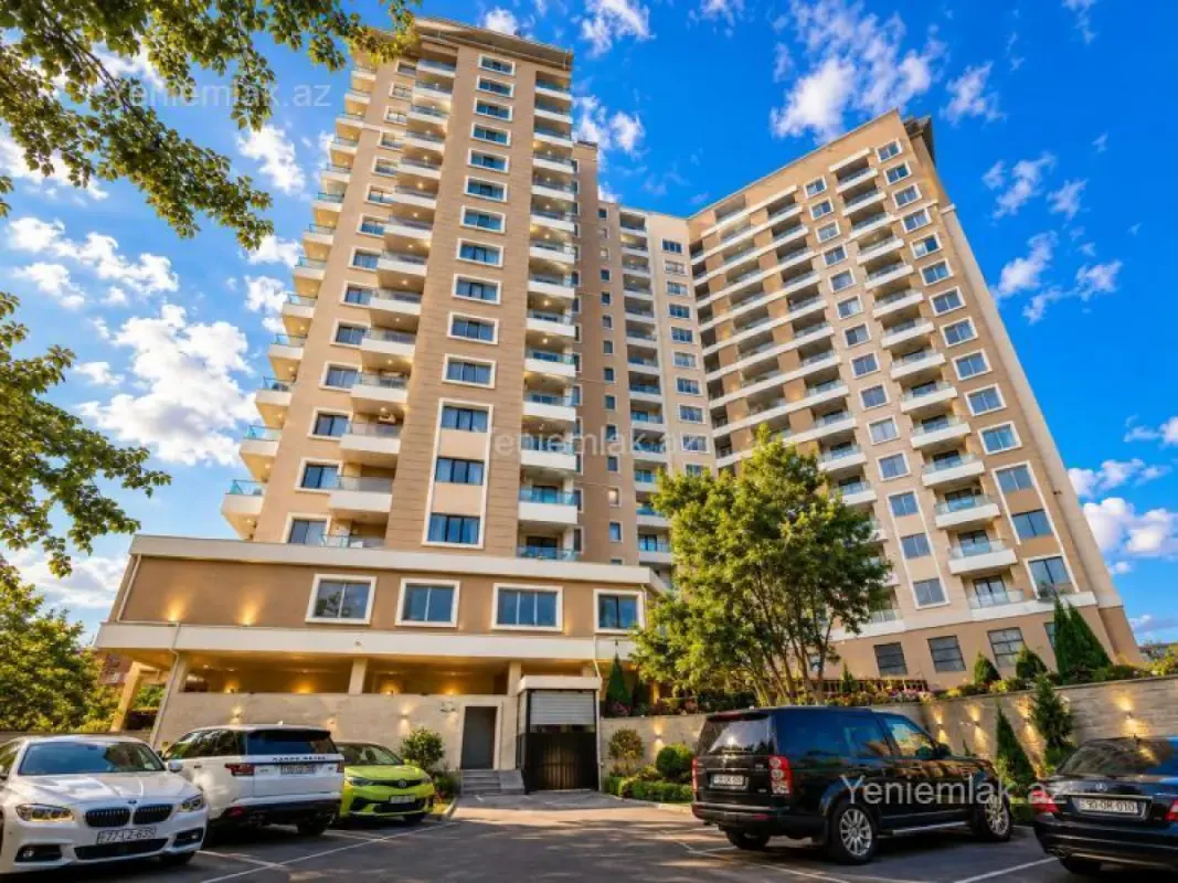 Satılır 3 otaqlı yeni tikili 136 m²