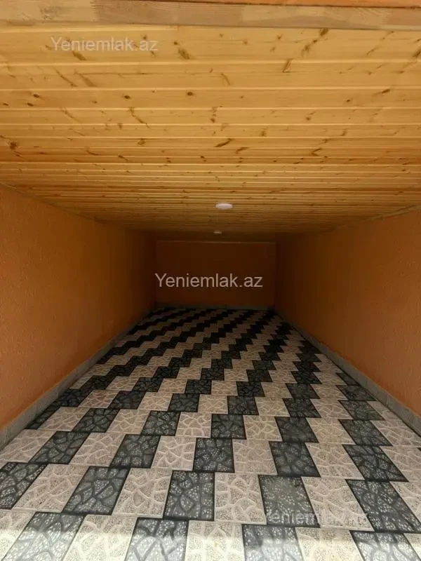 Satılır 5 otaqlı həyət evi 170 m²
