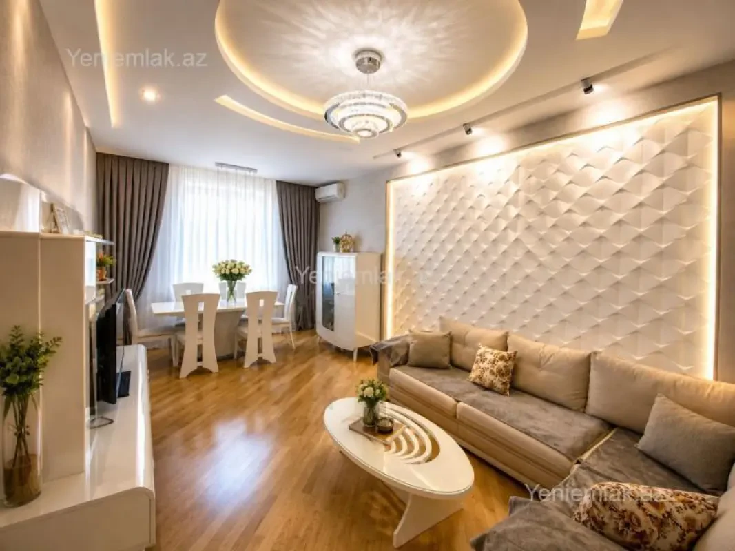 Satılır 3 otaqlı yeni tikili 110 m²