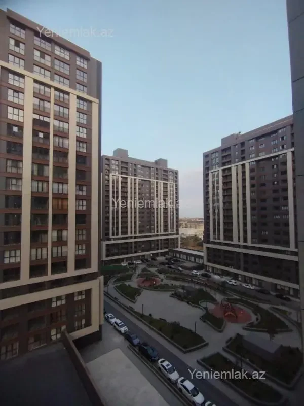 Satılır 3 otaqlı yeni tikili 127 m²