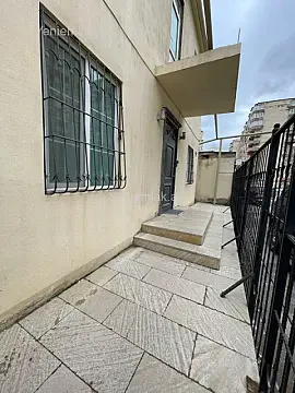 Satılır 5 otaqlı həyət evi 310 m² — Bakı, Yasamal 5 otaq 310.00 m²