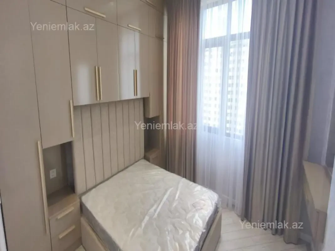 Satılır 3 otaqlı yeni tikili 50 m²