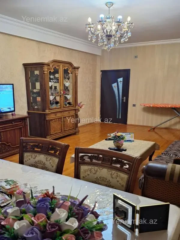 Satılır 2 otaqlı yeni tikili 86 m²