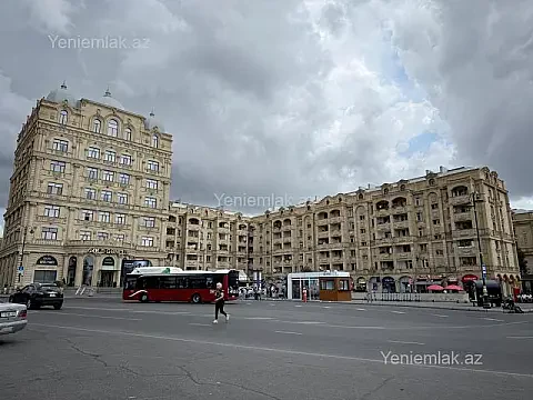 Satılır 1 otaqlı köhnə tikili 40 m² — Bakı, Nərimanov 1 otaq 40.00 m²