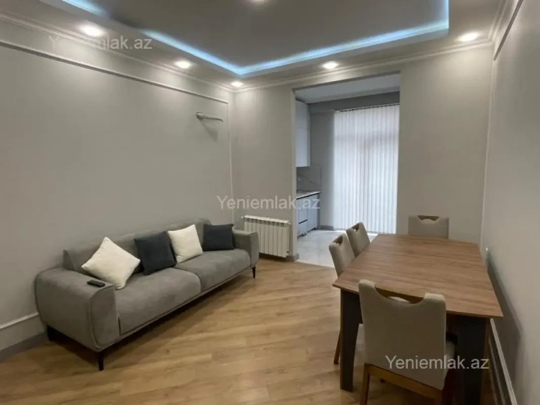 Satılır 2 otaqlı yeni tikili 68 m²