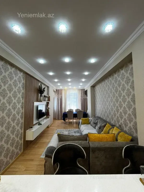 Satılır 3 otaqlı yeni tikili 94 m²