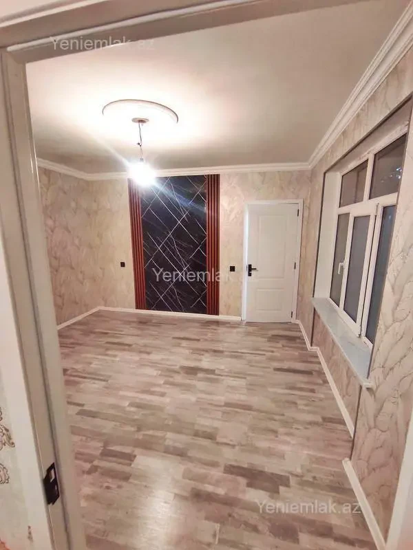 Satılır 2 otaqlı köhnə tikili 42 m²