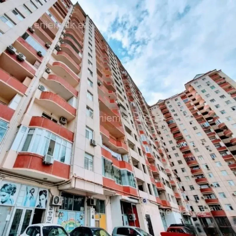 Satılır 3 otaqlı yeni tikili 121 m²