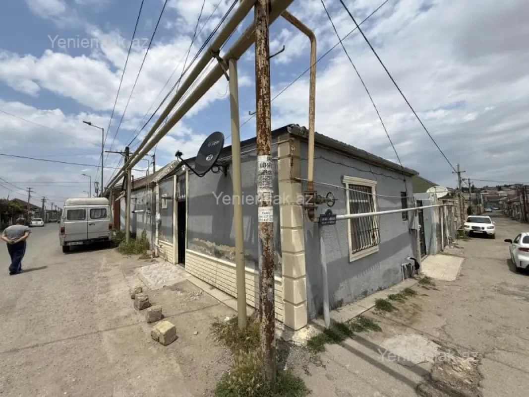 Satılır 2 otaqlı həyət evi 55 m²