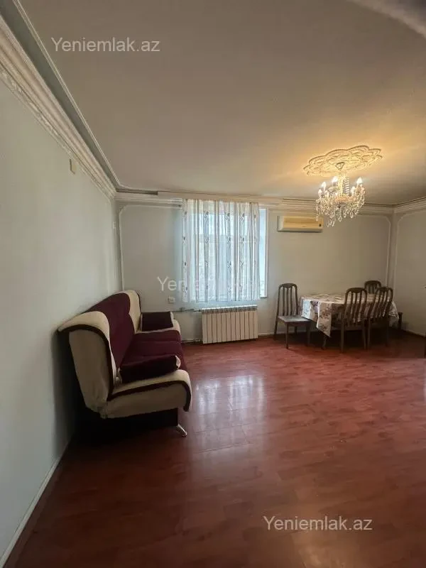 Satılır 2 otaqlı köhnə tikili 45 m²