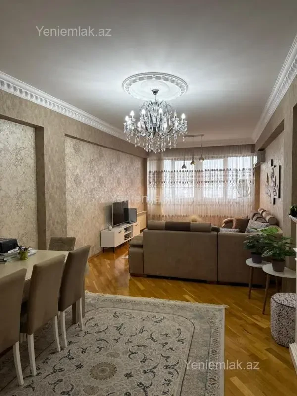Satılır 3 otaqlı yeni tikili 120 m²