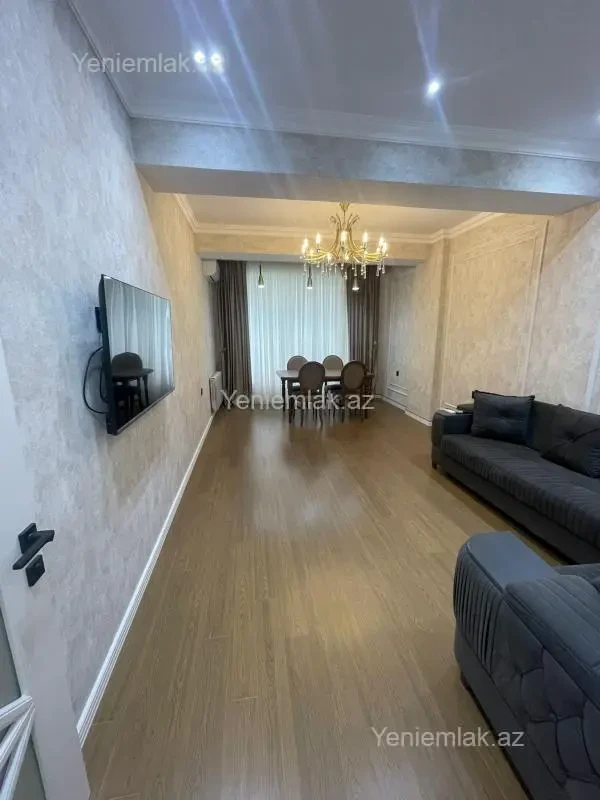 Satılır 2 otaqlı yeni tikili 80 m²