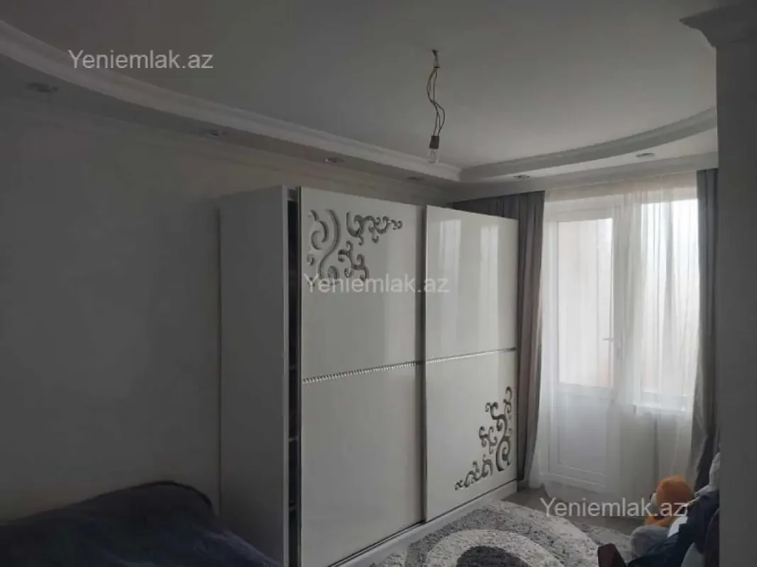 Satılır 3 otaqlı köhnə tikili 70 m²