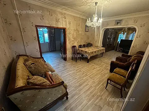 Satılır 4 otaqlı köhnə tikili 120 m² — Bakı, Binəqədi 4 otaq 120.00 m²
