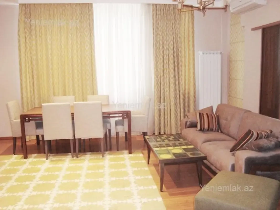 Satılır 3 otaqlı yeni tikili 110 m²