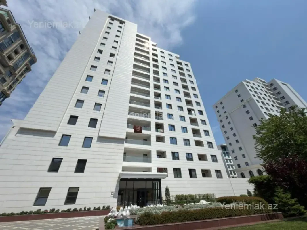 Satılır 3 otaqlı yeni tikili 93 m²