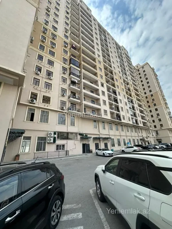 Satılır 2 otaqlı yeni tikili 64 m²