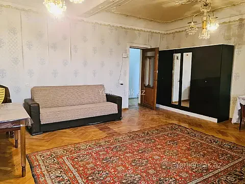 Satılır 3 otaqlı köhnə tikili 90 m² — Bakı, Nizami 3 otaq 90.00 m²