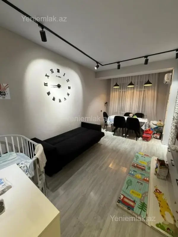 Satılır 2 otaqlı yeni tikili 63 m²